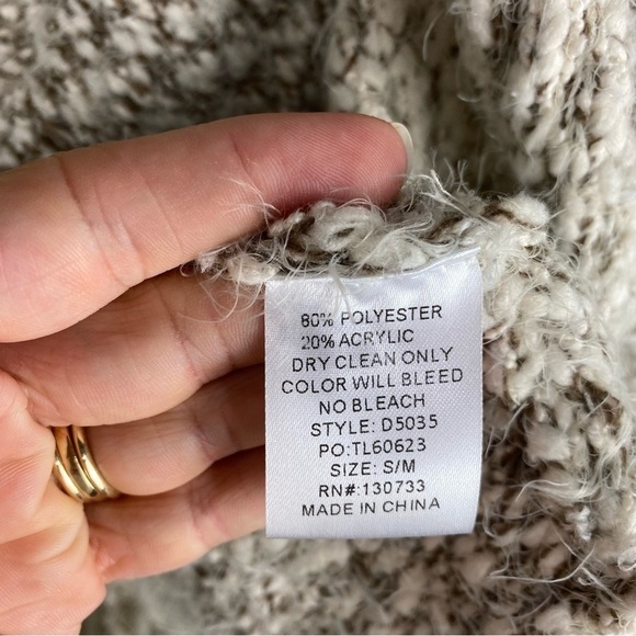 Umgee BOHO Tassel Fringe Knubby Chunky Knit Crochet Open Front Cardigan Size S/M - Picture 5 of 7